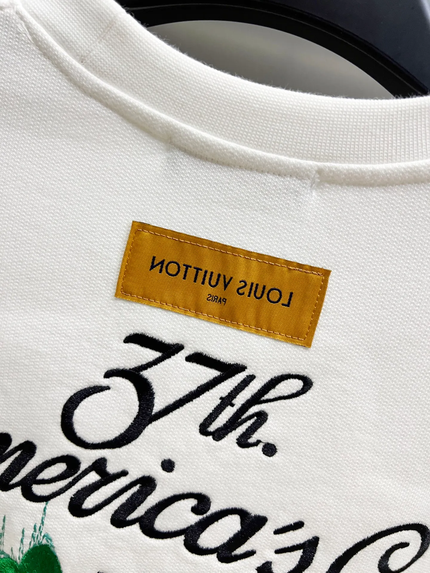 🅿️290 1v Louis* 2025 autumn and winter new style, customized 430g double yarn fabric, round neck long-sleeved sweatshirt, colorful three-dimensional towel embroidery design, high-end version! The same loose version for men and women S M L XL XXL five sizes color black white